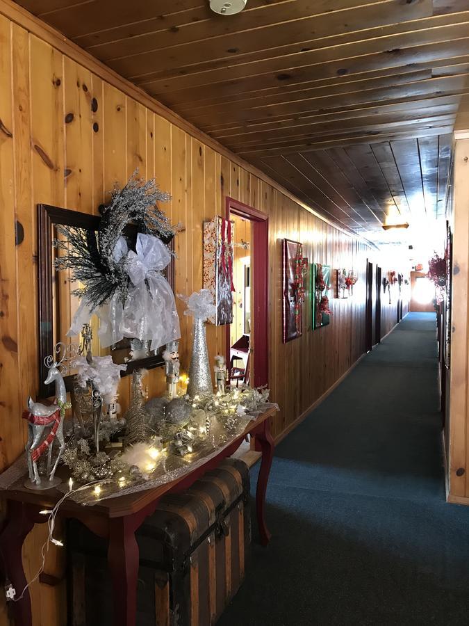 The Lodge At Red River Εξωτερικό φωτογραφία